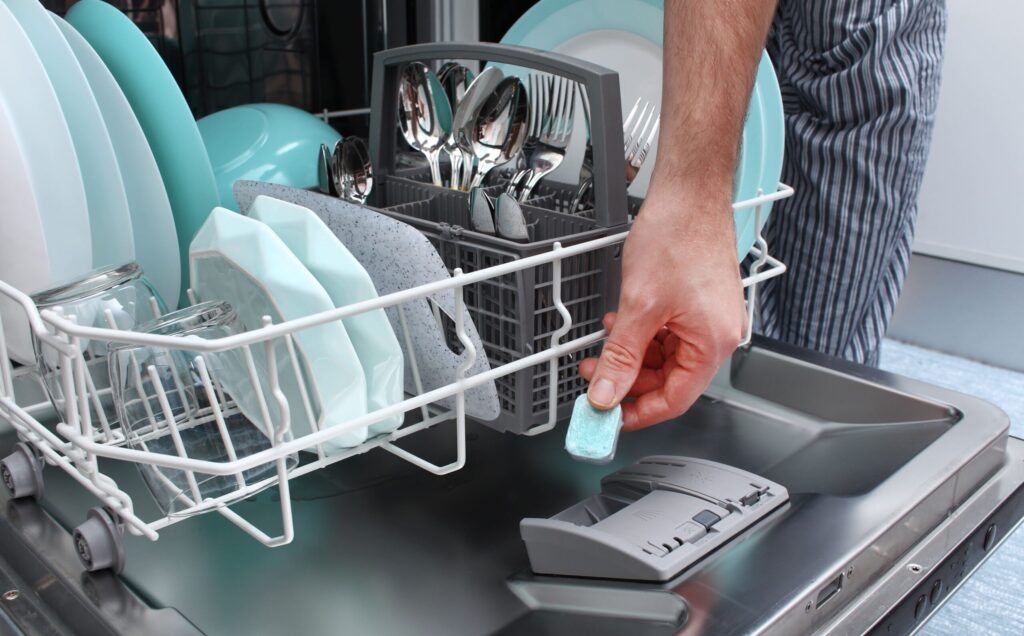 Yorba Linda Dishwasher Cleaning